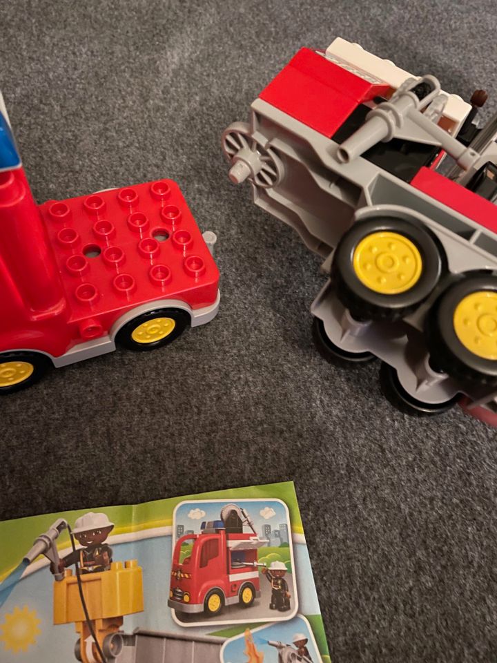 Lego Duplo Löschfahrzeug Feuerwehr 10592 in Oberhausen