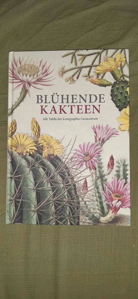 Buch: Blühende Kakteen in Senftenberg