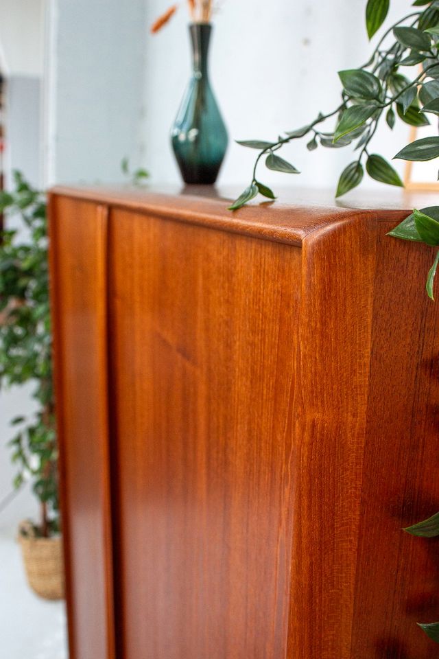 Svend Aage Madsen Vintage Teak Highboard Kleiderschrank Kommode in Köln