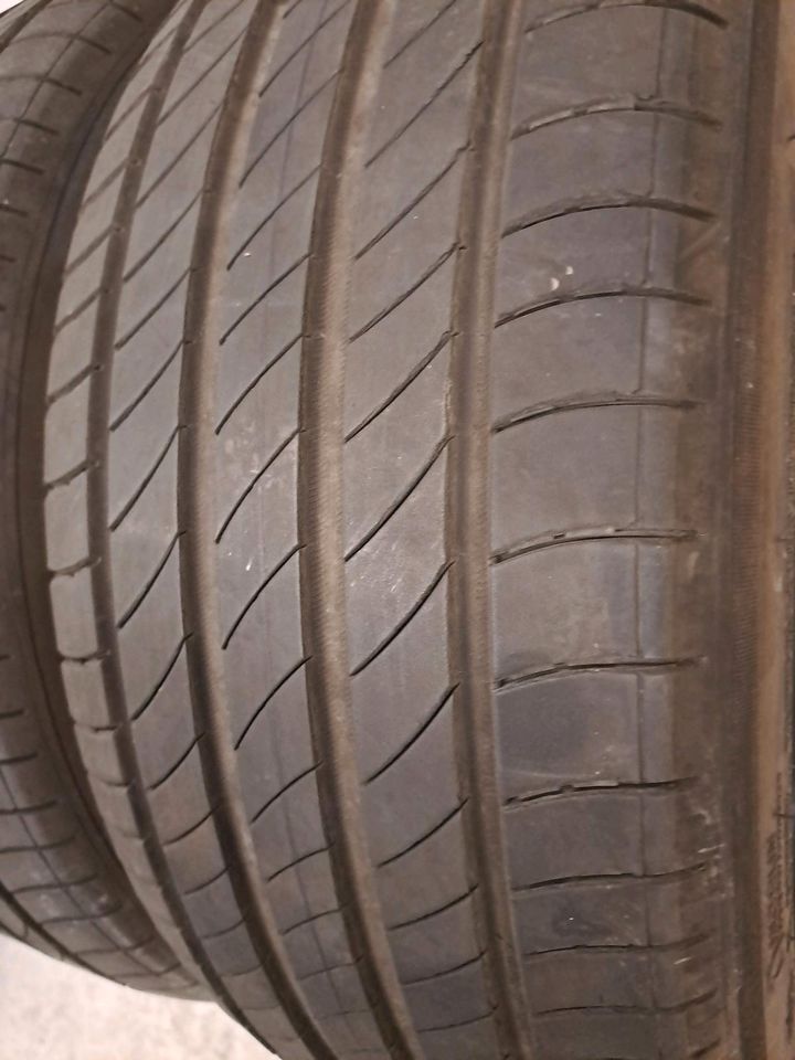 2x 225/55 R17 94Y Michelin Sommerreifen in Böblingen