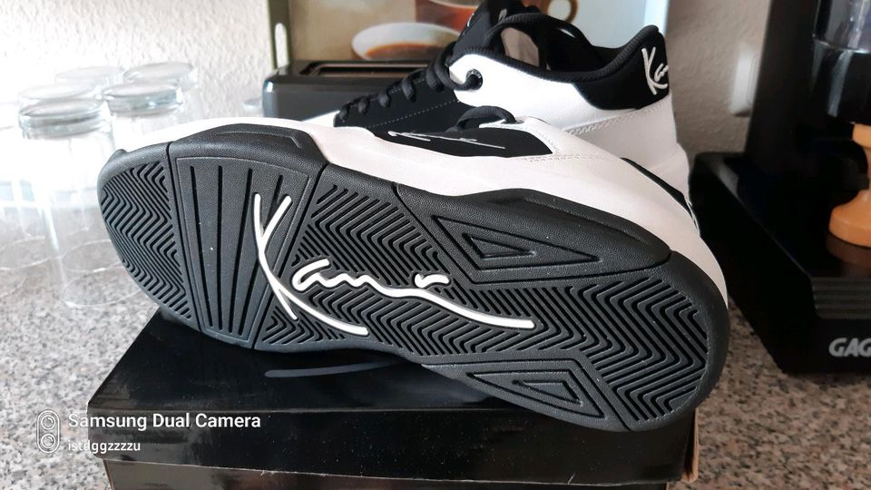 Karl Kani Sneaker Handles Black/White in Dormagen