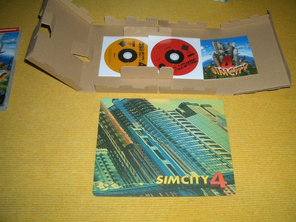 PC-Spiel "Sim City 4" mit Lösungsbuch (2 CD-Roms) in Hummeltal