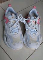 Puma Sportschuh 39/40 Neu Baden-Württemberg - Lauchringen Vorschau