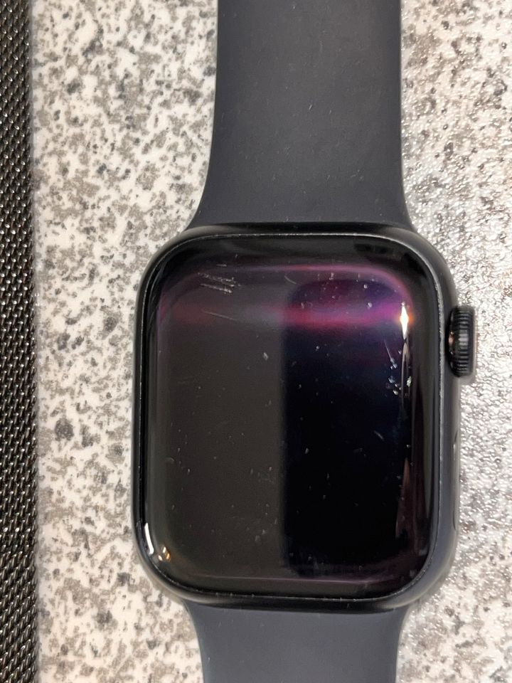 apple watch series 7 Wi-Fi + Cellular in Paderborn