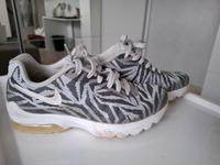 Nike Sportschuhe für 20€ Häfen - Bremerhaven Vorschau