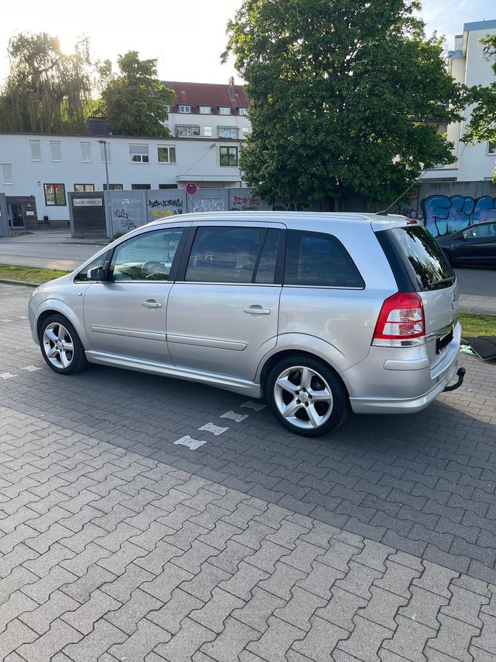 Opel Zafira 1.7 CDTI 7-Sitzer in Hannover