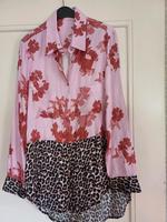 Auffällige Bluse von Funky Staff Hessen - Bad Zwesten Vorschau