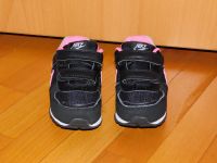 Halbschuhe Sneaker Nike schwarz rosa grau Klettverschluß Gr. 23,5 Nordrhein-Westfalen - Haan Vorschau