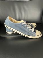 Original Converse Dainty Ox Sneaker blau 40,5 sehr guter Zustand Bayern - Markt Schwaben Vorschau