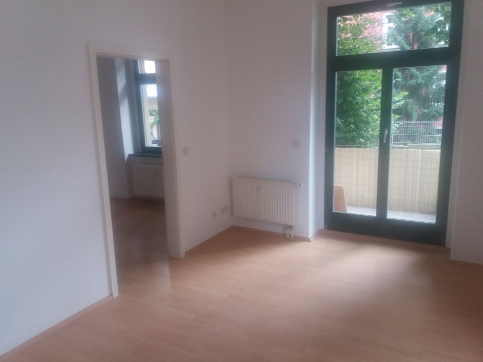 Bew.stop! 2-Zimmer-Single-Wohnung mit Balkon und Einbauküche in Dresden