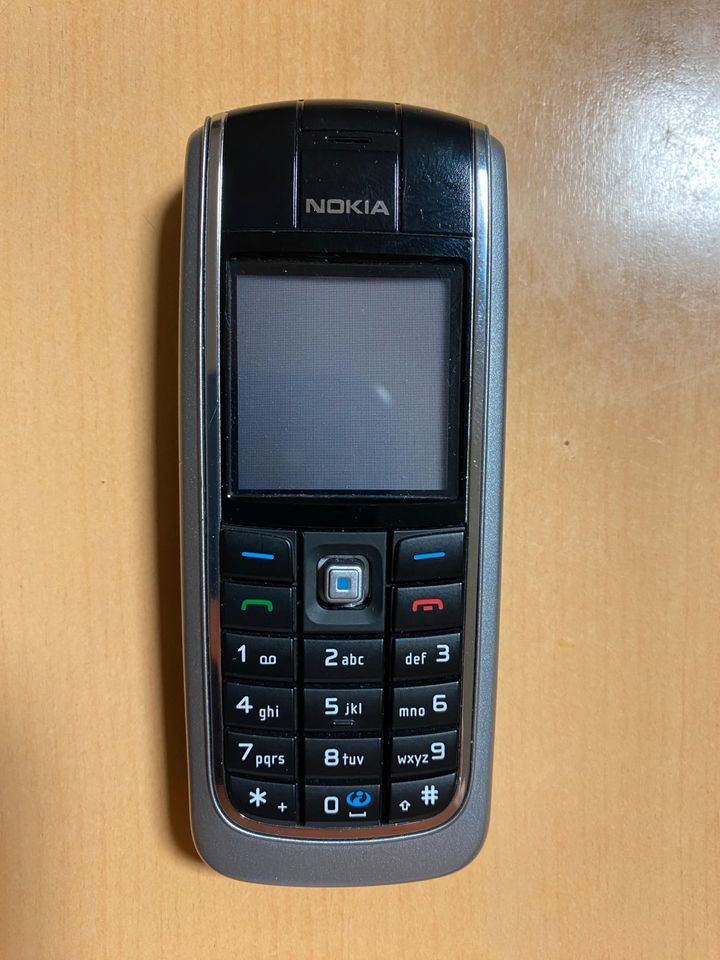 Nokia 6021 und adapter a2128200651 mit handy adapter b67875864 in Mannheim