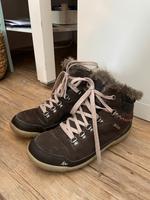 Winterschuhe Quechua/Decathlon Größe 37 Nordrhein-Westfalen - Erndtebrück Vorschau