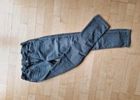 H & M Jeans grau Skinny fit Niedersachsen - Hambühren Vorschau