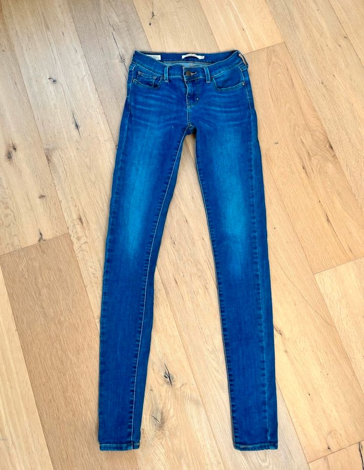 Levi’s Jeans Super Skinny 710 Größe 25/34 in Aachen