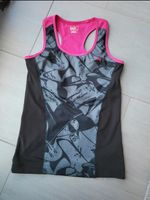 Sportswear Puma Tanktop Sport Fahrrad gr M 38 36 Sachsen - Oelsnitz / Vogtland Vorschau