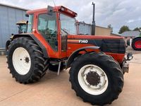 Suche Fiat Agri traktor F 140 Kr. Passau - Passau Vorschau