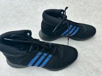Adidas Schuhe schwarz Größe 6,5 Nordrhein-Westfalen - Issum Vorschau