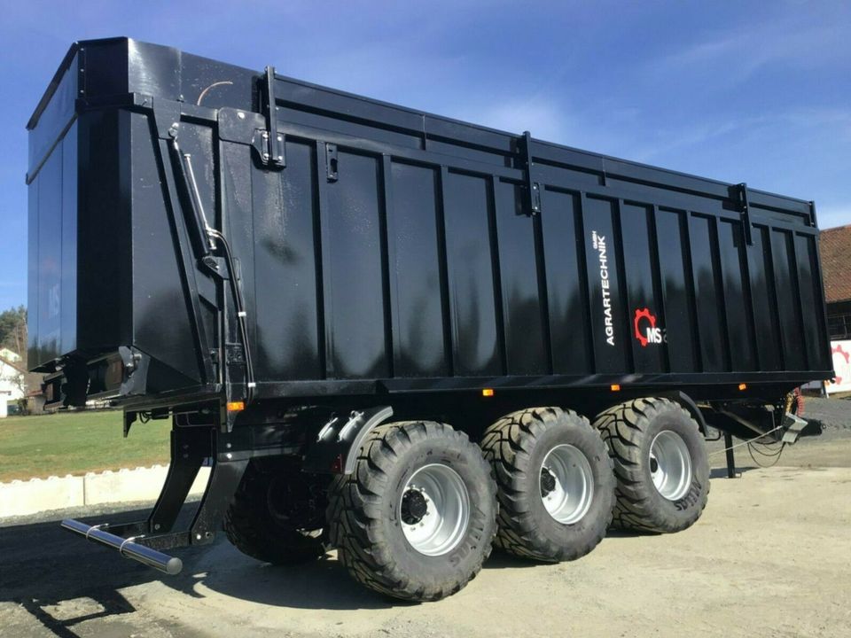 Kobzarenko TZP-39 55m³ Deichselfederung Lenkachse Abschiebewagen in Tiefenbach Oberpf