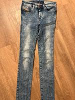 Jeans von Diesel super slim 25/32 Niedersachsen - Dwergte Vorschau