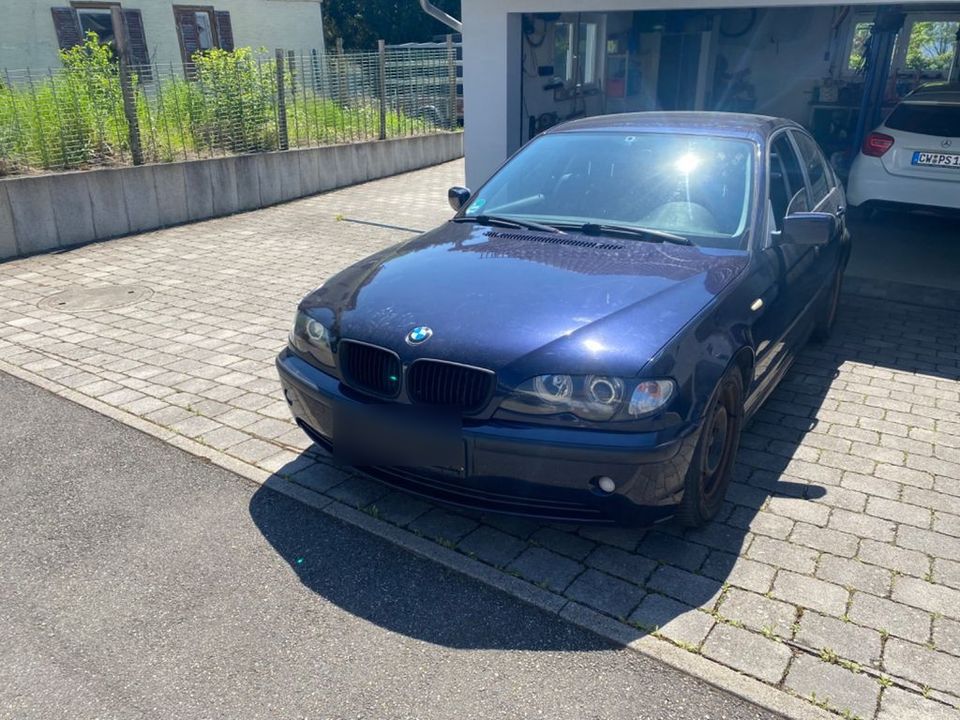 BMW 318i - in Gechingen