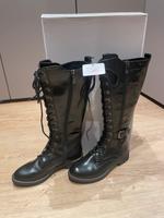 Ungetragen und Neu! Tamaris Stiefel zum Schnüren schwarz Gr 38 Bayern - Alzenau Vorschau