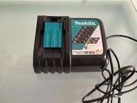 Schnelles Ladegerät Makita Ladegerät DC 18 RC NEU Kiel - Ravensberg-Brunswik-Düsternbrook Vorschau