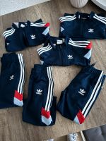 Kinder Adidas Anzug 92 Größe (Drillinge) Nordrhein-Westfalen - Espelkamp Vorschau