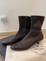 Prada Stiefeletten Größe 38,5 Braun Nordrhein-Westfalen - Neuss Vorschau