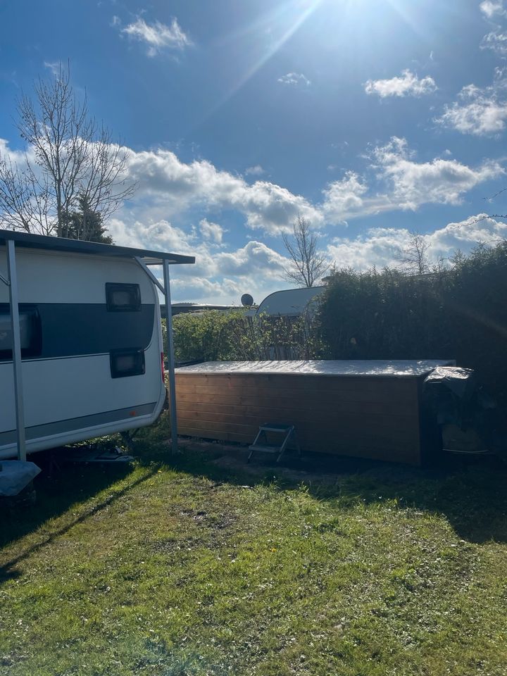 Einmalige Chance: Wohnwagen und Zelt in Hindeloopen/IJsselmeer in Düsseldorf