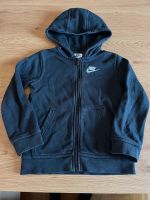 Nike, Jungen, Sweatjacke, Hoodie, 122/128, schwarz Nordrhein-Westfalen - Hille Vorschau