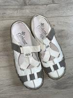 Rieker Antistress Echt Leder 39 Sommer Schuhe Sandalen Sachsen-Anhalt - Sandersdorf Vorschau