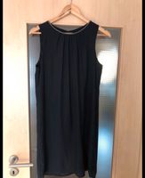 Lässiges Kleid je 15€ Sachsen-Anhalt - Oschersleben (Bode) Vorschau