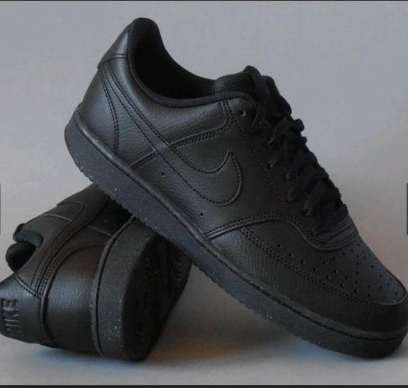 Herren Ledersneaker Nike Court Version 45 in Witten