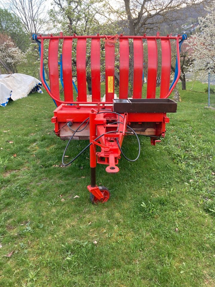 Tieflader holzanhänger Bagger Hänger in Bischofsheim