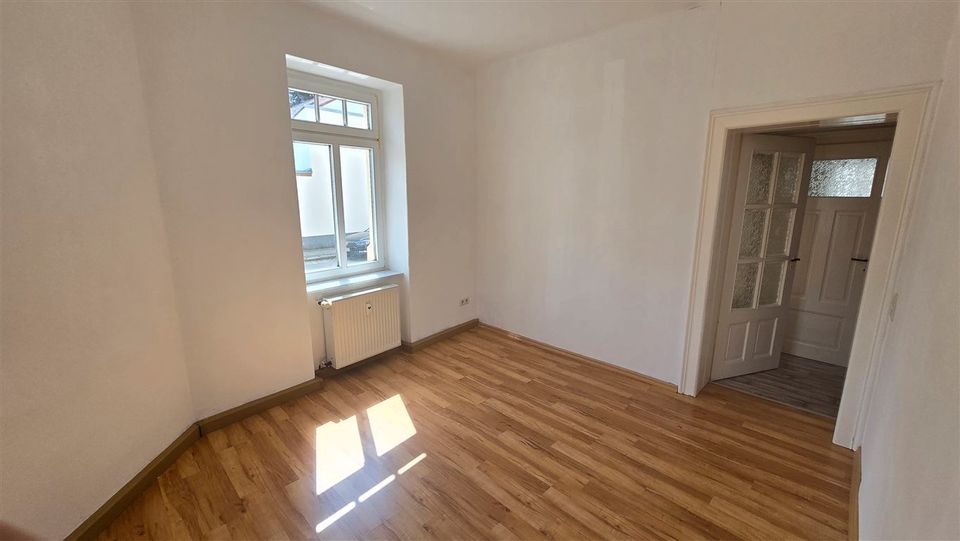 Neu renovierete, zentrumsnahe 4-Raum-Wohnung! in Meuselwitz