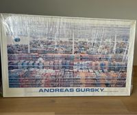 Andreas Gursky 99cent Poster gerahmt München - Thalk.Obersendl.-Forsten-Fürstenr.-Solln Vorschau