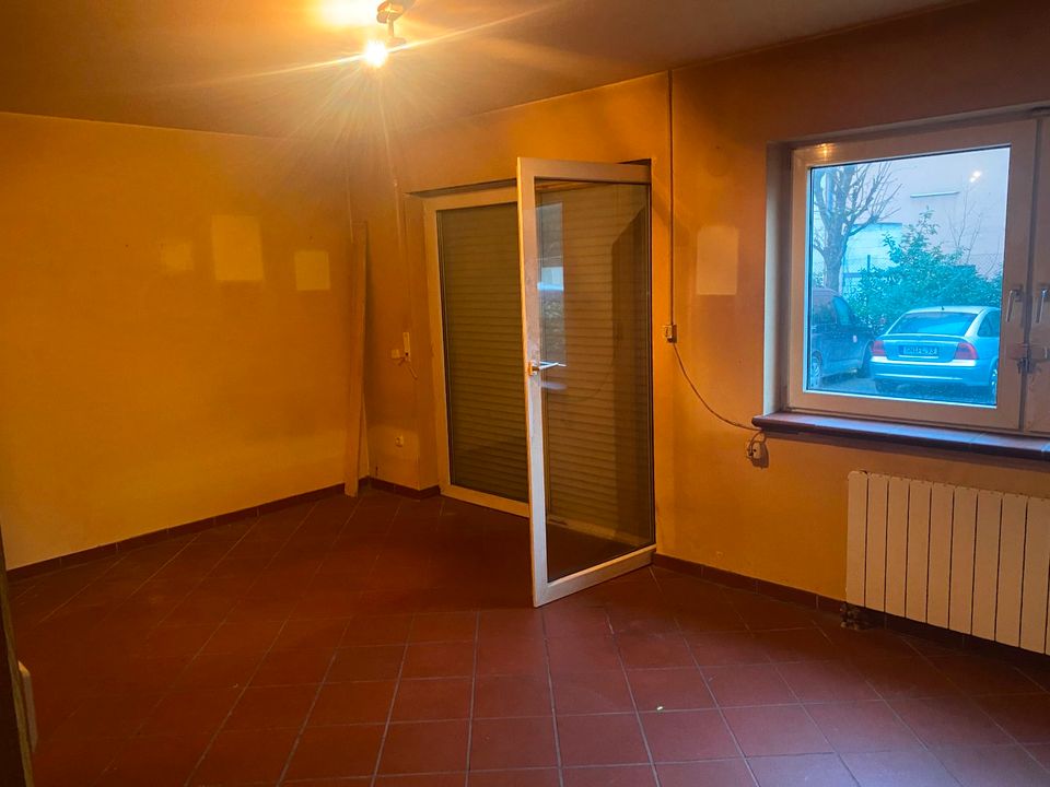 Attraktive Erdgeschoß 1-Zimmer Wohnung mit Balkon in Wächtersbach