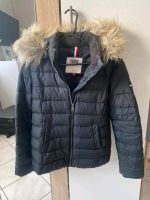 Tommy Hilfiger Niedersachsen - Norden Vorschau