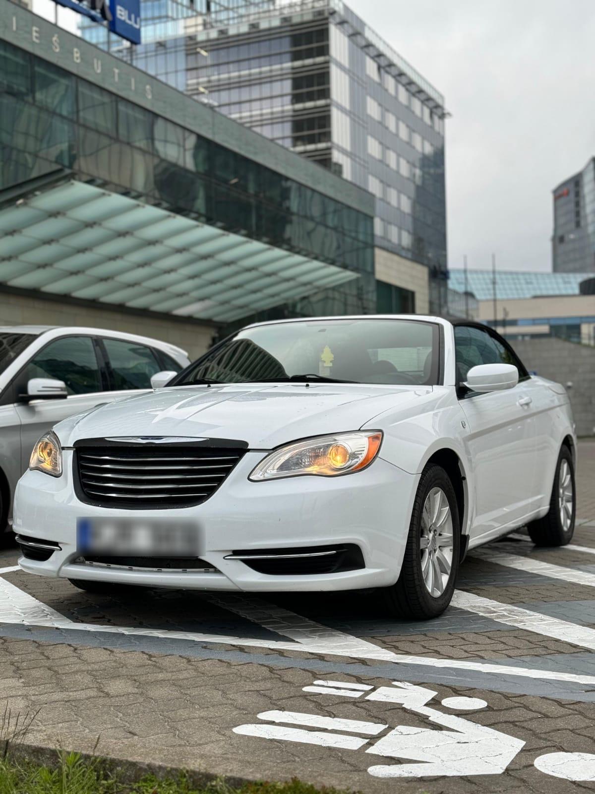 Abbildung des Autos Chrysler 200, Cabrio, LPG