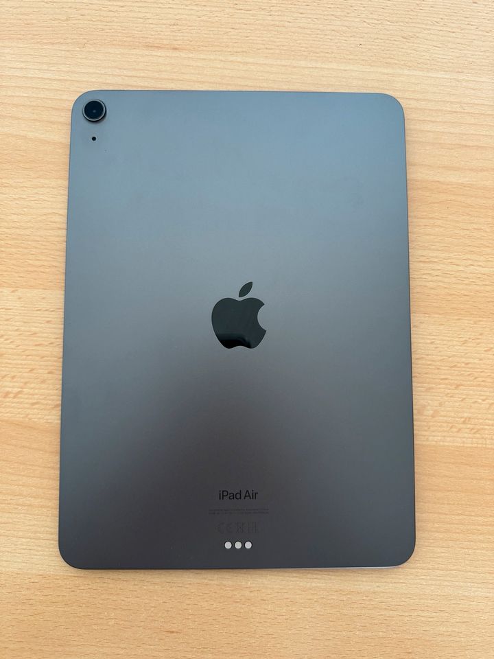 iPad Air 5, 64 GB selten benutzt in Bochum