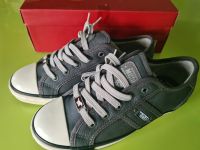 Mustang Sneaker NEU mit Karton Gr. 37 Sachsen - Delitzsch Vorschau