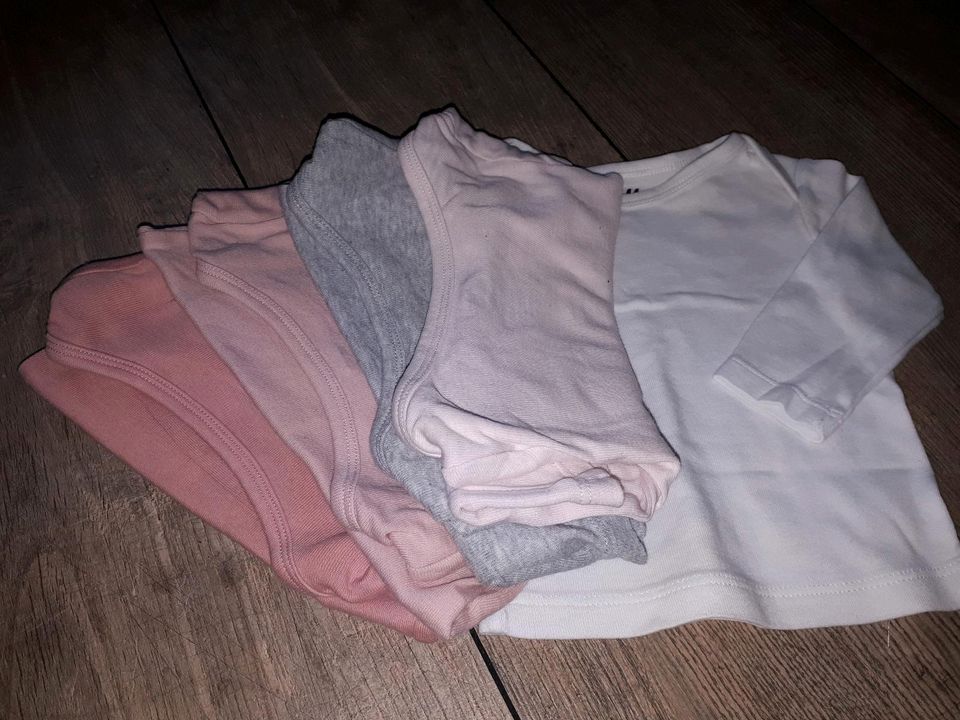 Langarmshirt, Longsleeve, dünner Pulli in Blankenheim