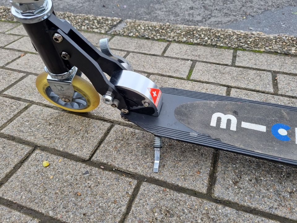Roller Scooter MICRO Sprite, silber schwarz, klappbar in Dortmund