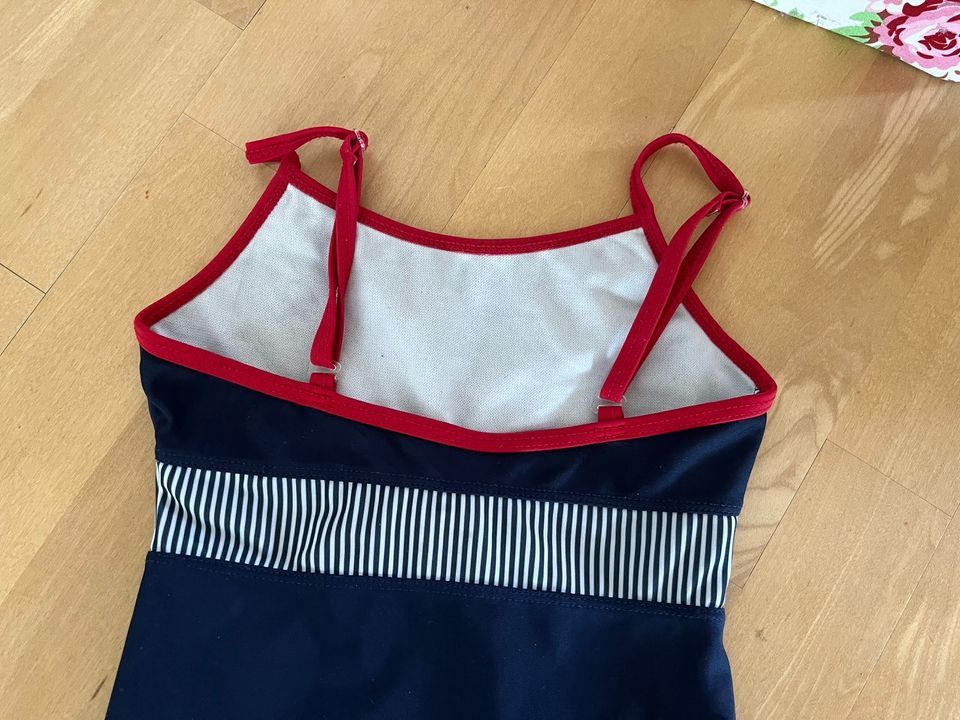 Steiff Badeanzug Schwimmanzug dunkelblau/rot Gr.116 TOPP! Süß in Göppingen