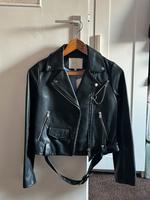 MAJE neue coole Lederjacke(Kuh) 36 schwarz Dortmund - Innenstadt-West Vorschau