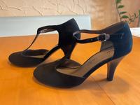 Tamaris Pumps schwarz Gr. 38 Thüringen - Sondershausen Vorschau