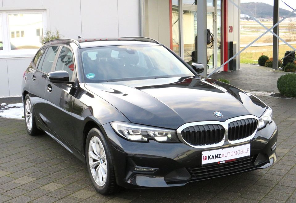 BMW 318d mild hybrid Touring Sport in Burladingen