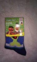 2 x Sesame Street Socken  / 1x Cars Söckchen 23 - 26  Neu Leipzig - Kleinzschocher Vorschau