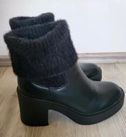 Schwarze Plateau-Stiefeletten, Größe 39, top Zustand Bayern - Bad Rodach Vorschau