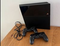 Sony PlayStation4 (CUH-1116A) 500GB inkl. 2 Controller München - Au-Haidhausen Vorschau